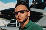Арай Чобанян встречается с девушкой, похожей на его экс-супругу