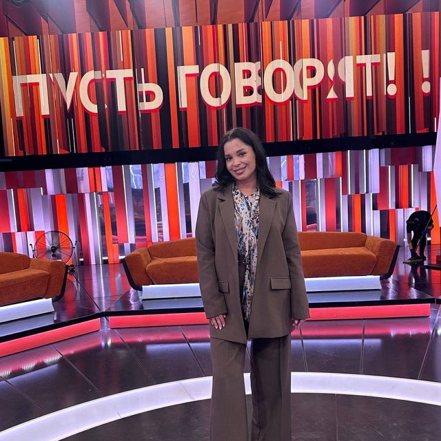 Юлия Колисниченко: Сегодня была на съемках «Пусть Говорят»