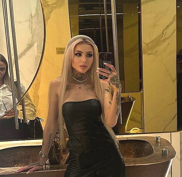Клава Безверхова покорила мужскую спальню Дома-2 Клава Безверхова покорила мужскую спальню Дома-2