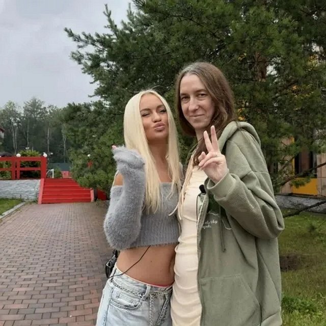 Поклонница Алексея Адеева побывала на поляне Дома-2