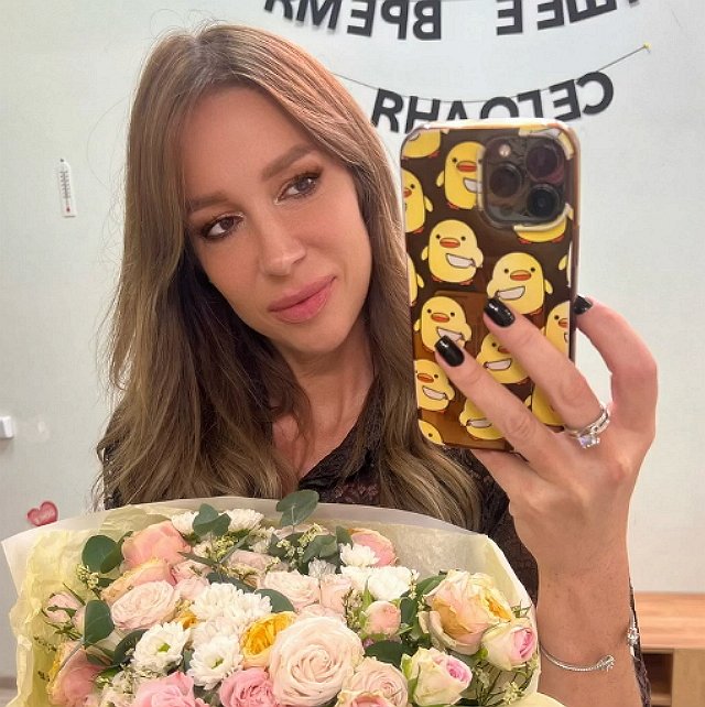 Надежда Ермакова: Мы не вместе, нет смысла в стрижке Надежда Ермакова: Мы не вместе, нет смысла в стрижке