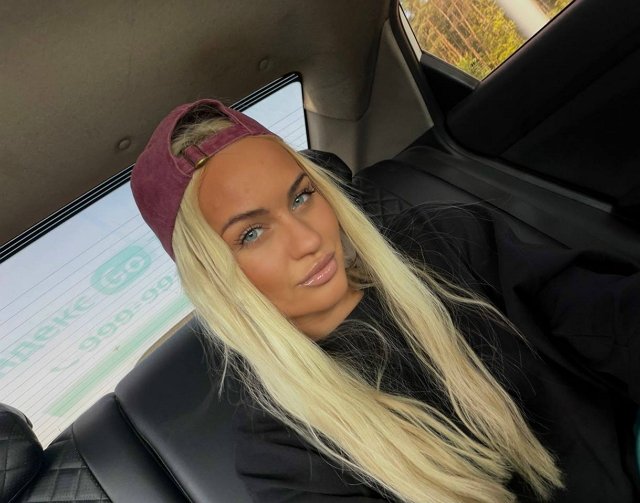 Элина Рахимова обзавелась новым поклонникам Элина Рахимова обзавелась новым поклонникам