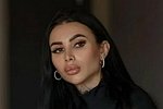 Клава Безверхова вместе с Хорошевым и Петуховыми улетела в Китай