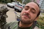 Алексей Безус собрал бригаду из участников Дома-2